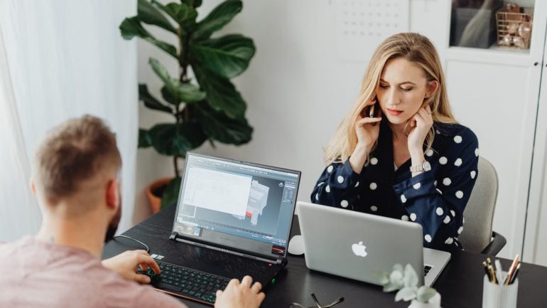 Fidéliser les talents en mode hybride : 5 stratégies qui marchent